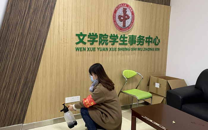防疫有我，党员先行2.png