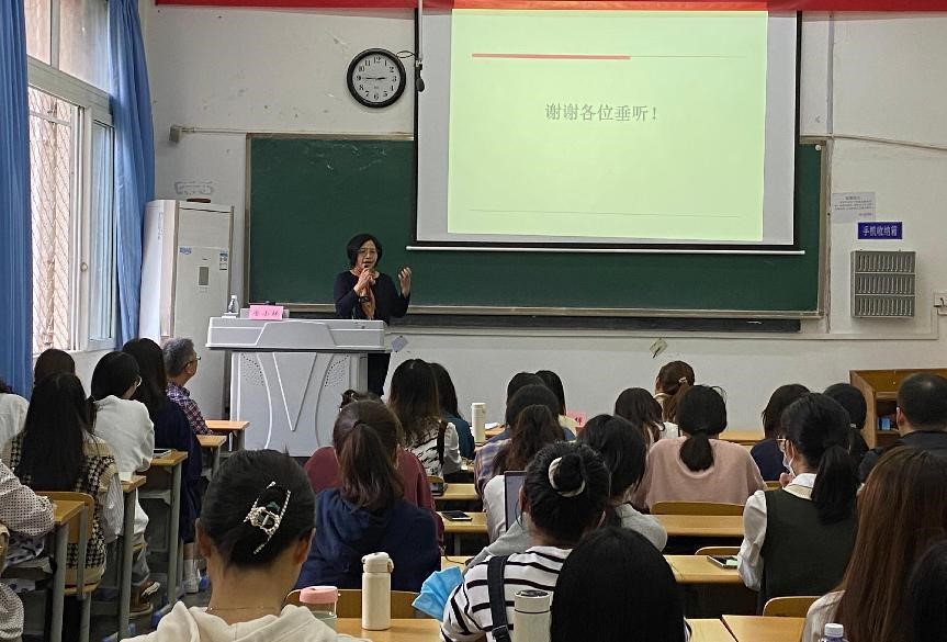 唐小林2.jpg